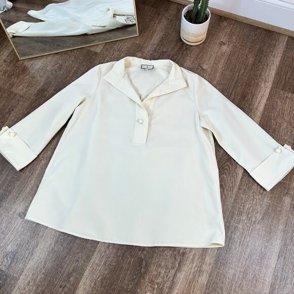 Tuckernuck beige Poplin Thick Blouse Faux Pearl Bar Sleeves and Collar - Picture 3 of 7